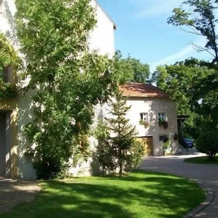 Le Jardin De Norah Bed & Breakfast Brulange